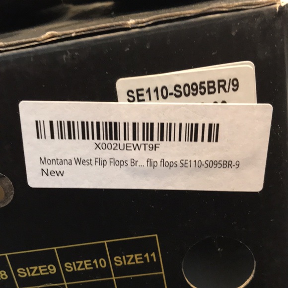 👉Sold👈Montana West Brown and White Floral Sandals - Picture 2 of 10